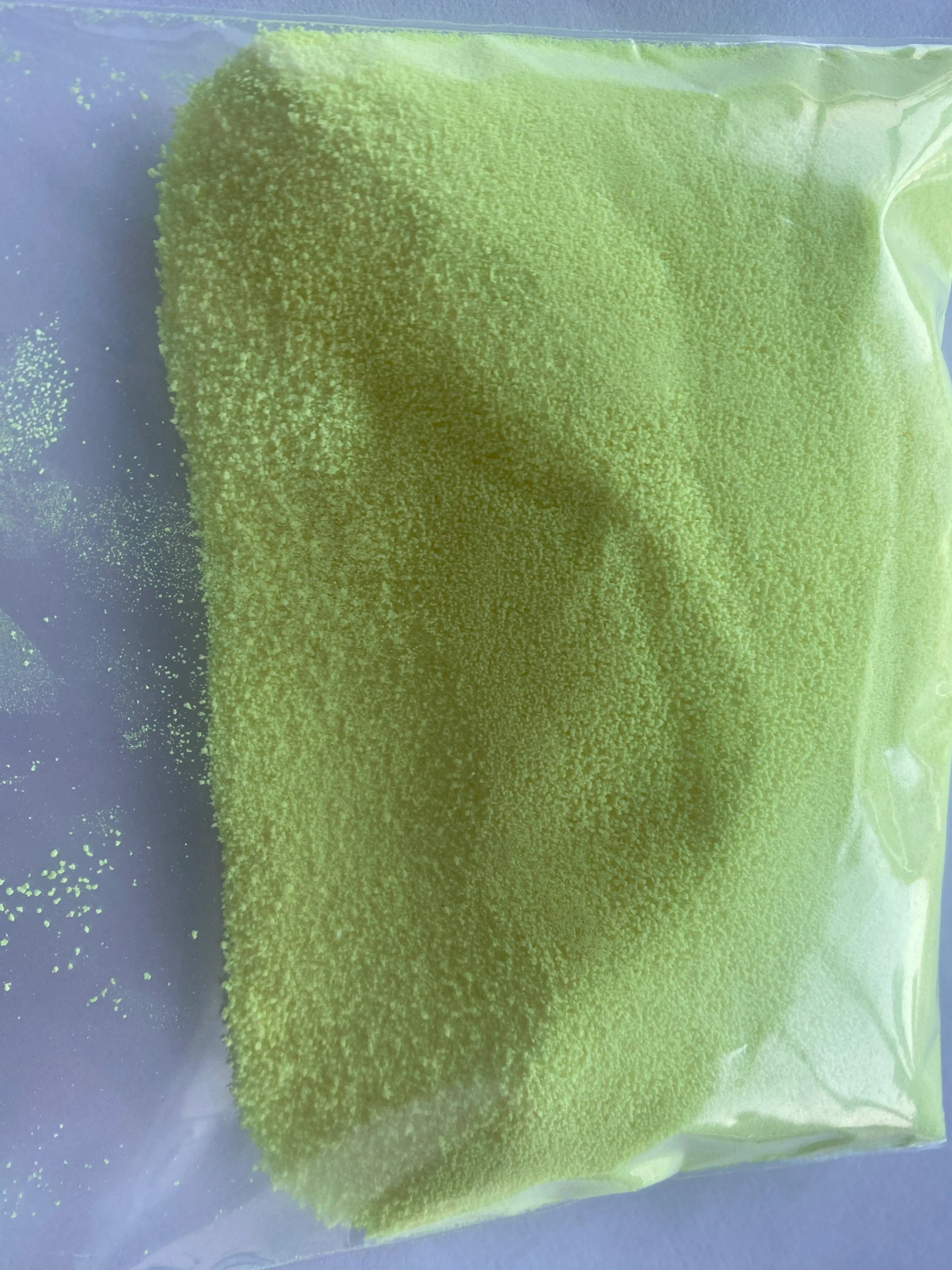 Fluorescent whitening agent CBSX used in the manufacturing of laundry